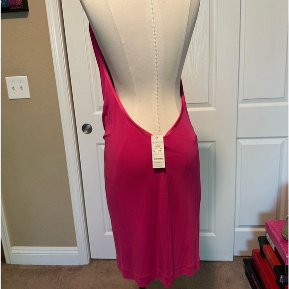 BeBe Deep Plunge bodycon Hot Pink Halter Dress NWT - Picture 4 of 4